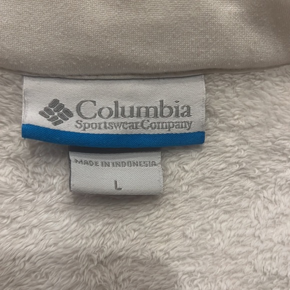 Columbia Womens fleece jacket - Picture 2 of 2